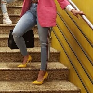 Super Cute! Ankle Express Jeans